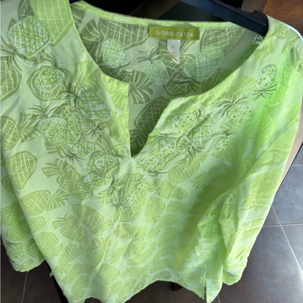 Sigrid Olsen Neon Green signature Pineapple Blouse